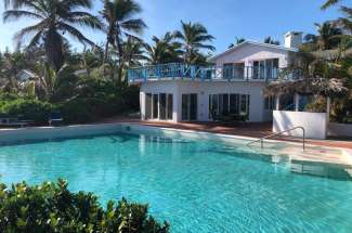 Oceanfront Villa with Pool