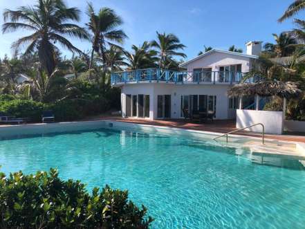 Oceanfront Villa with Pool